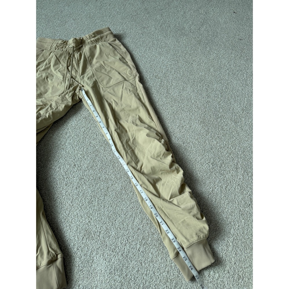 Lululemon Size 6 Beyond the Studio 7/8 Jogger Trench (First Release) W5DD6S - Picture 5 of 9